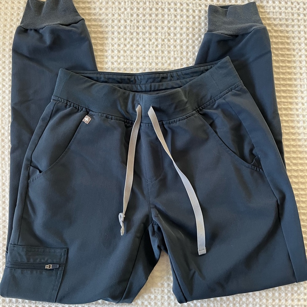 Figs joggers